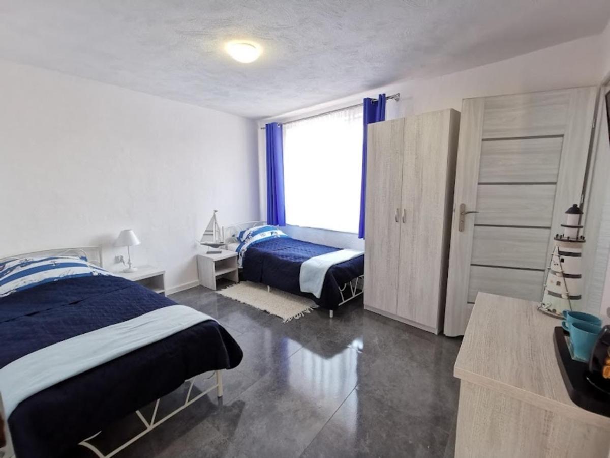 Pokoje Dwuosobowe Hotel Rowy  Ngoại thất bức ảnh