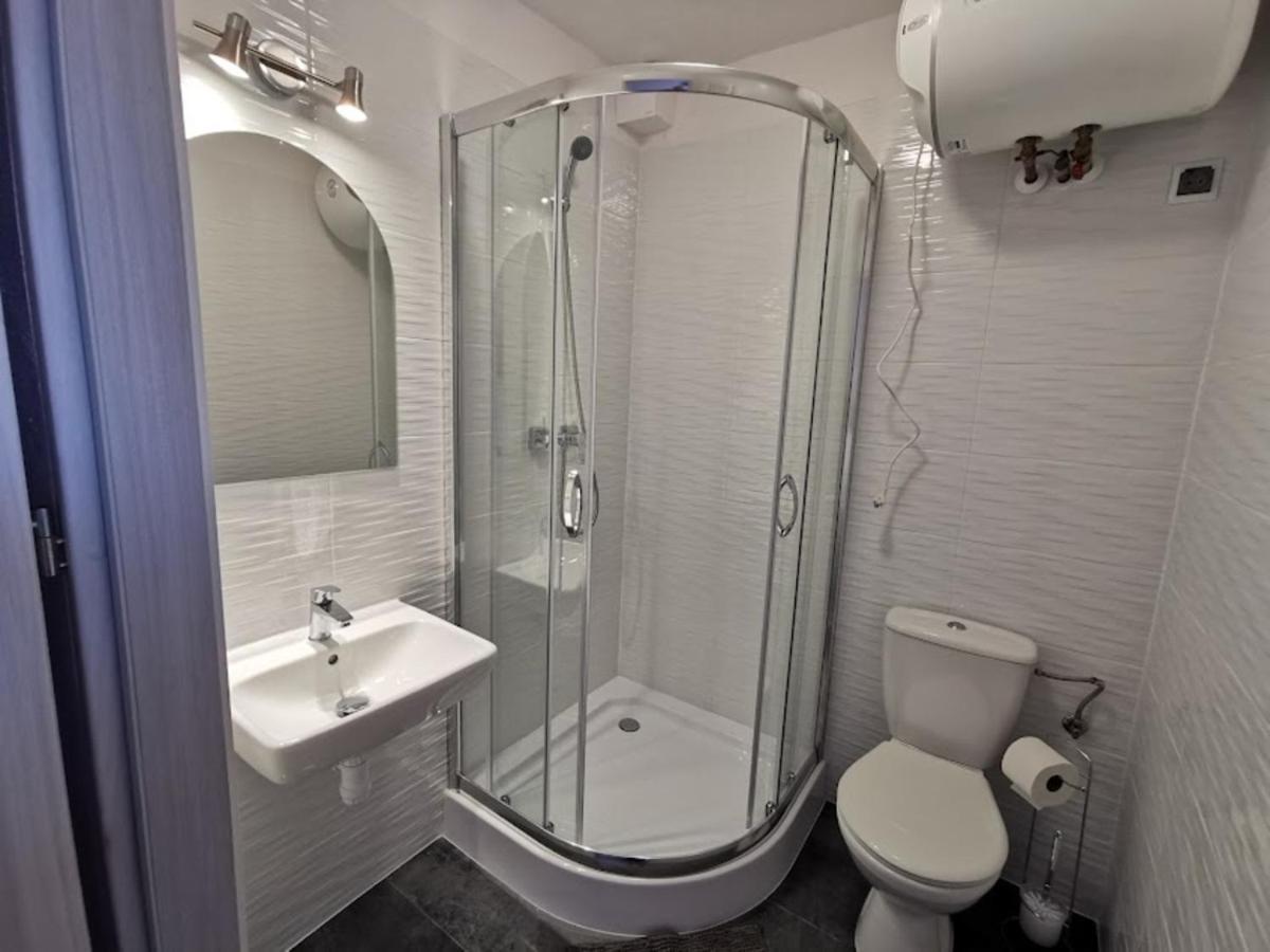 Pokoje Dwuosobowe Hotel Rowy  Ngoại thất bức ảnh